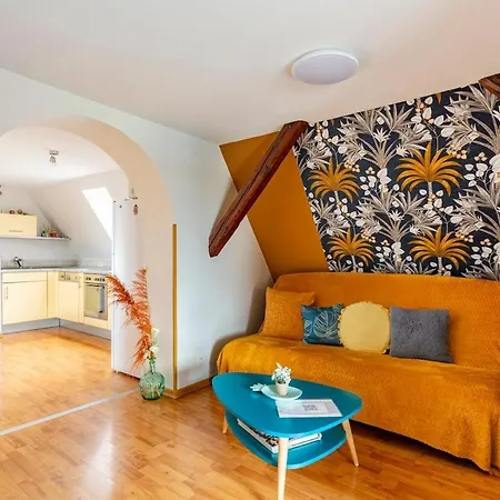 Apartment Lovely With Ac And Big Private Terrace *